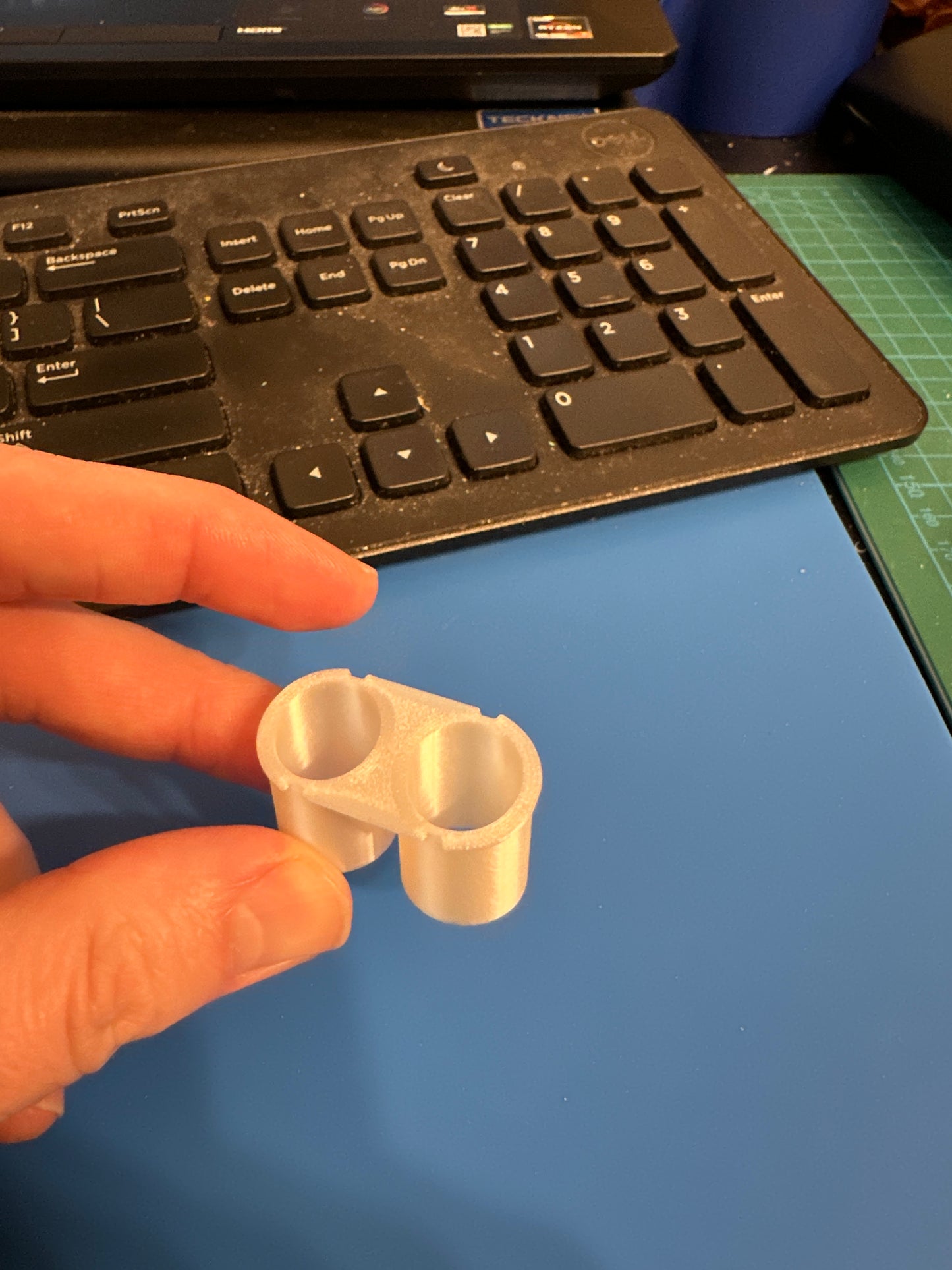 Metal Building Pen Holder Assembly v2